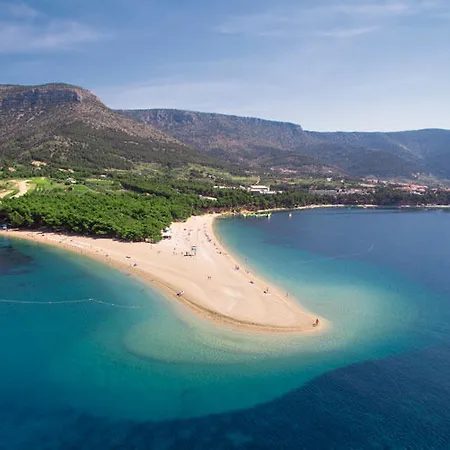 Zlatni Rat Hotel 4*