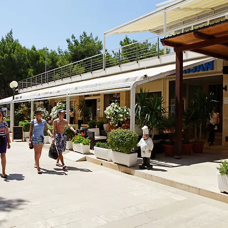 Hotel Zlatni Rat Bol