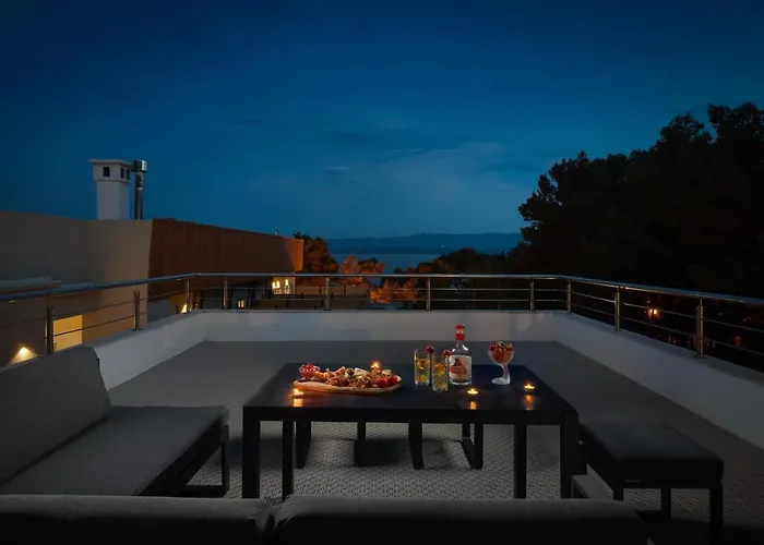 Zlatni Rat 4*