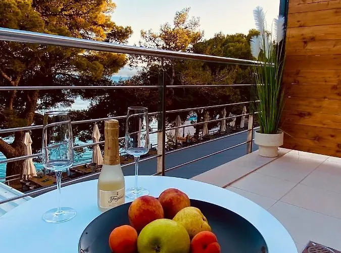 Hotel Zlatni Rat