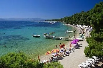 Hotel Zlatni Rat 4*